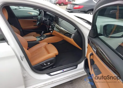 2019 BMW 530E Iperformance from USA, damaged, VIN WBAJA9C51KB398594